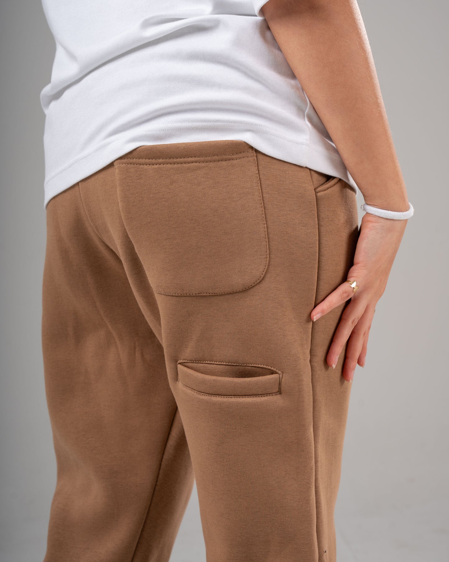 Premium 20 OZ Bazic Sweatz - Unisex KHAKI