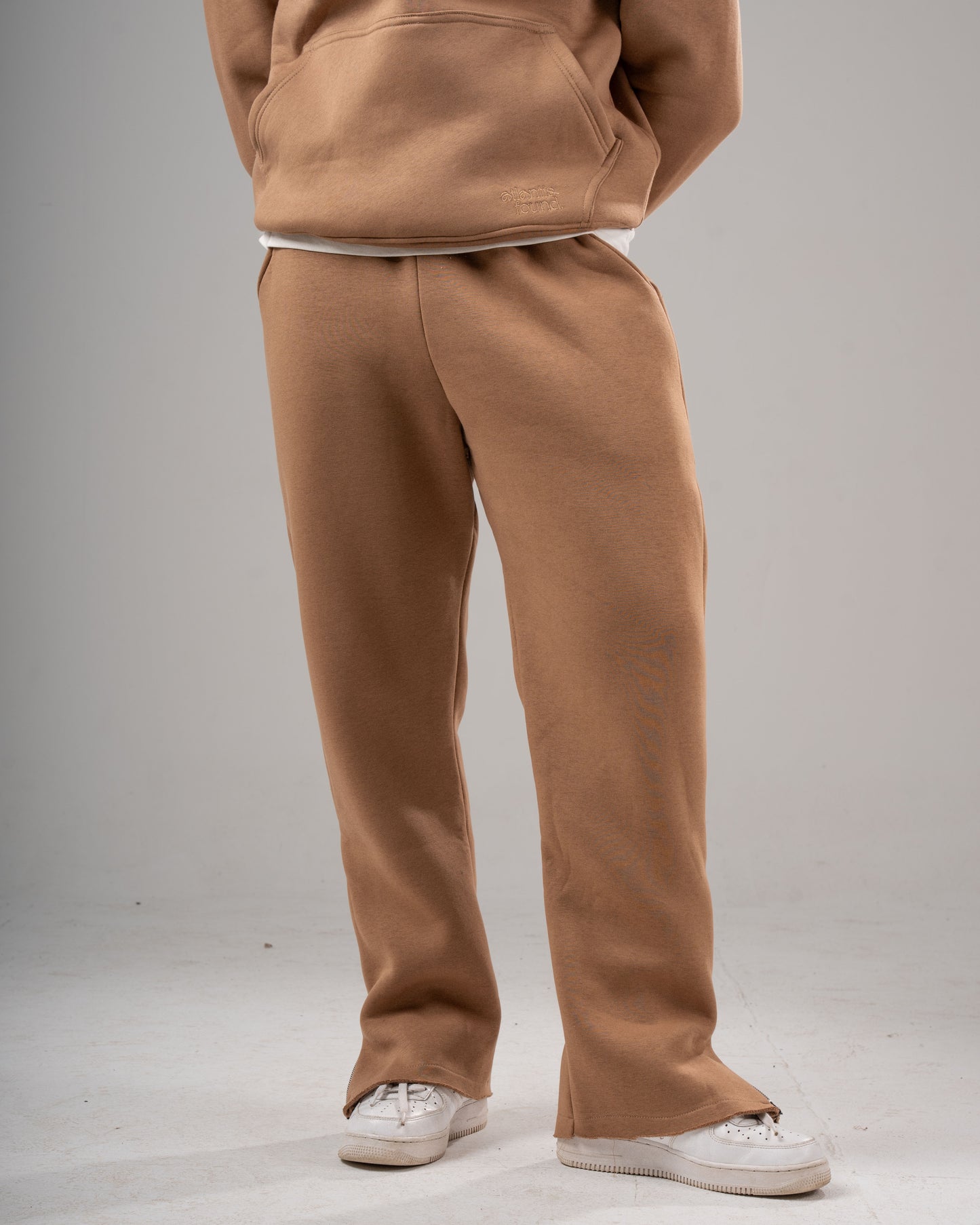 Premium 20 OZ Bazic Sweatz - Unisex KHAKI