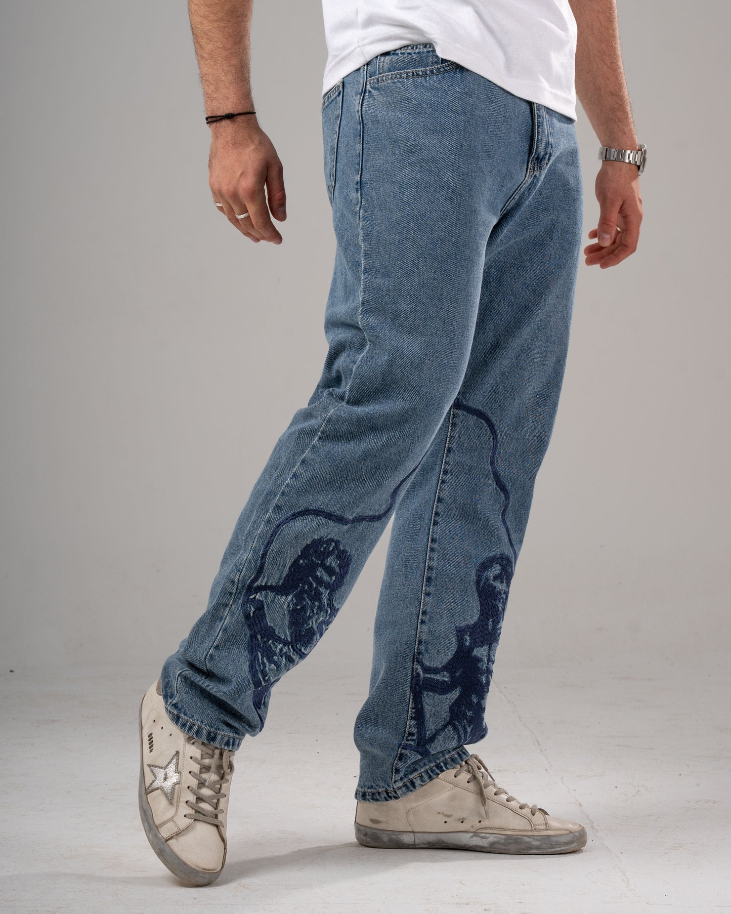 The 120,000 Jeanz - Regular Fit